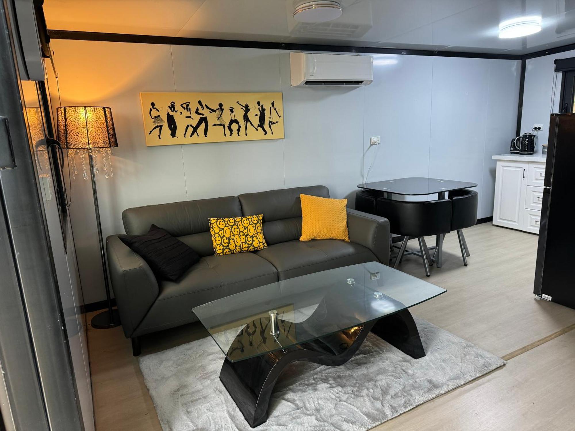 WestmereTiny Container Houseアパートメント エクステリア 写真